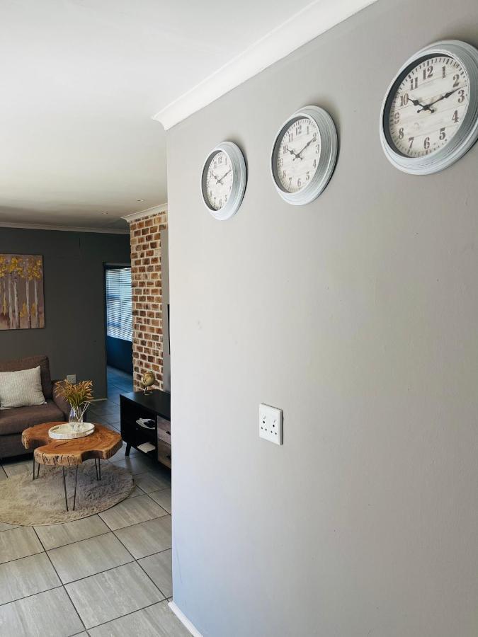 Apartmán Otis Self Catering Walvis Bay Exteriér fotografie
