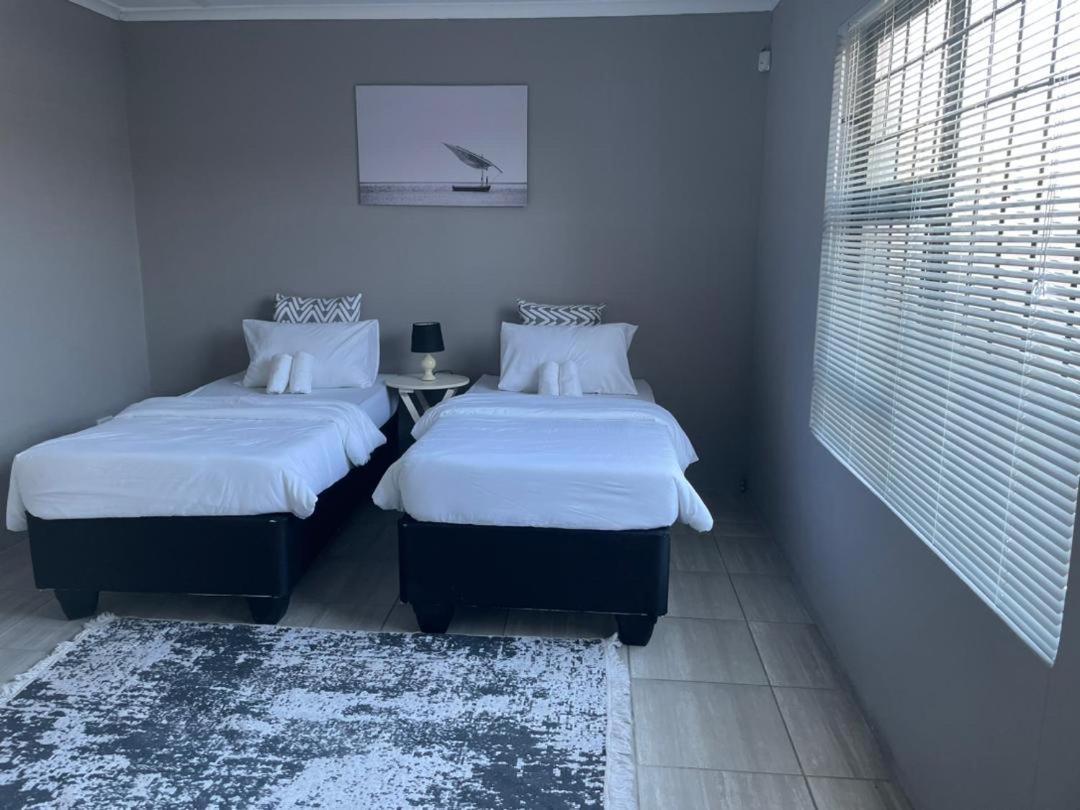 Apartmán Otis Self Catering Walvis Bay Exteriér fotografie