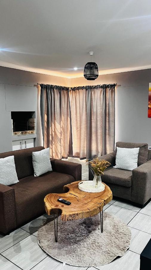 Apartmán Otis Self Catering Walvis Bay Exteriér fotografie